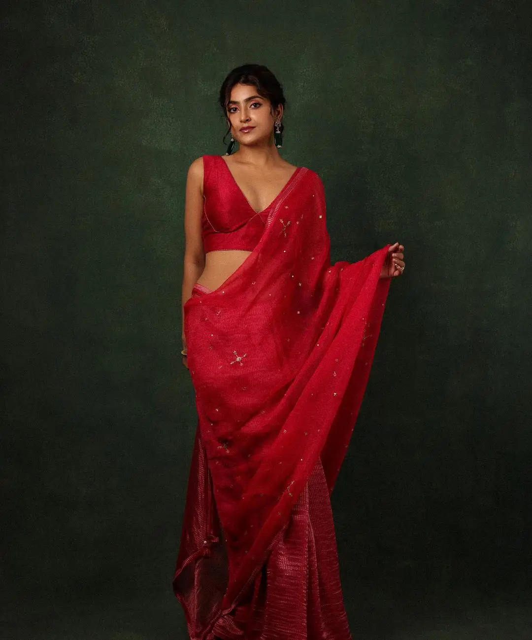 Tollywood Actress Avantika Mishra in Sleeveless Red Saree